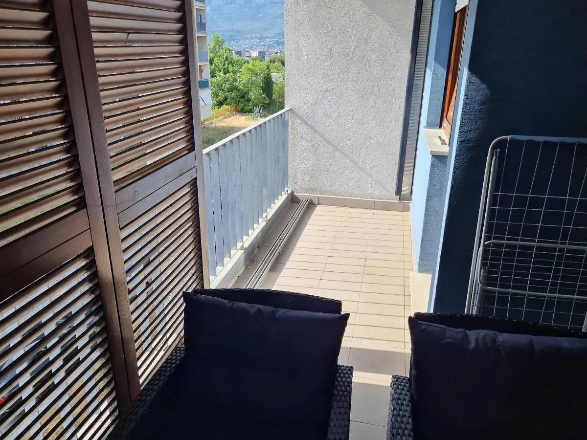 Veselka Apartment Split